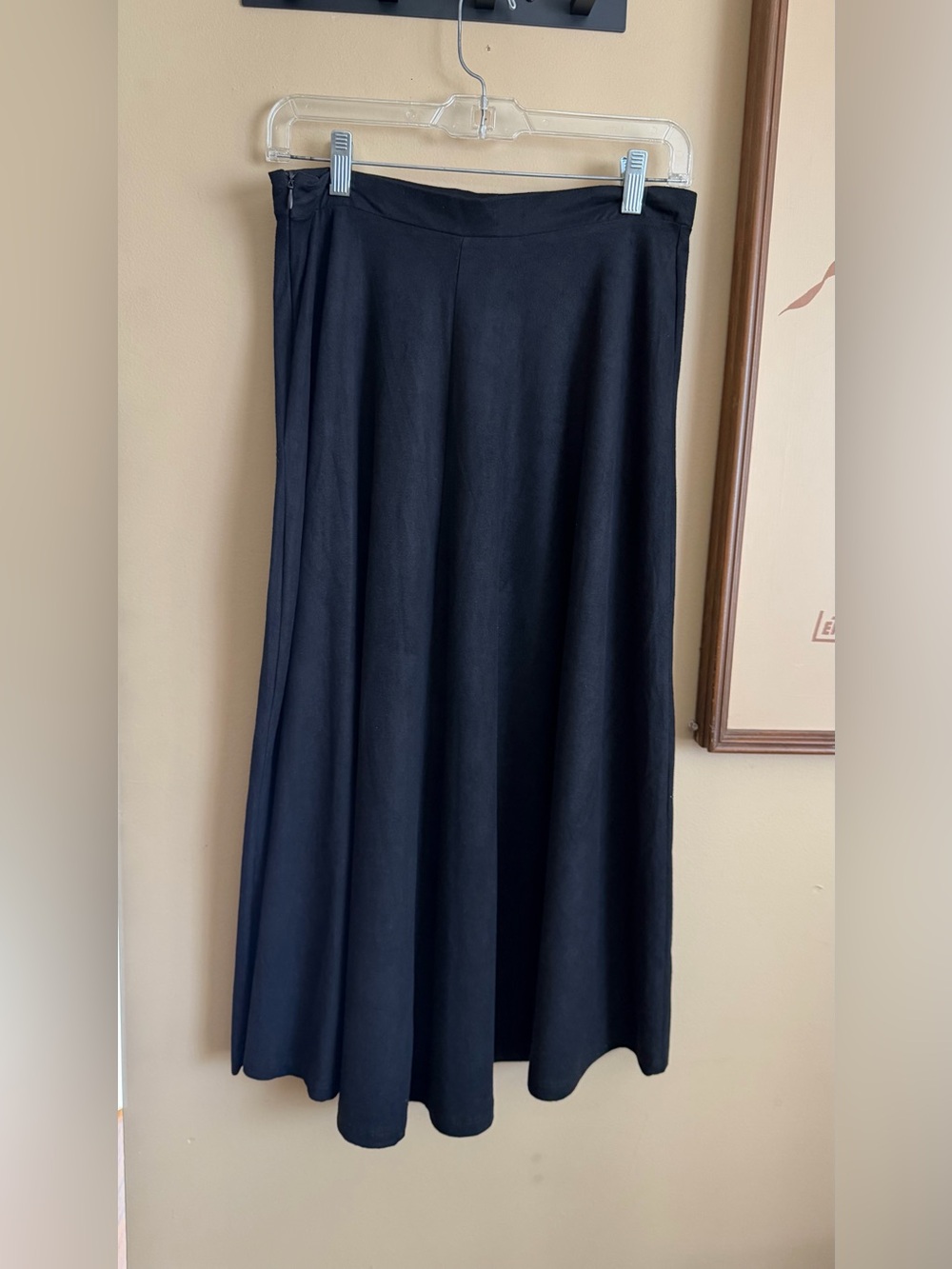 Batik Black Faux Suede A-Line Midi Skirt Sz 38 - Picture 3 of 12